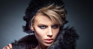 Alexa Chung and Sofia Vergara Don’t Play by the Red Carpet Rules